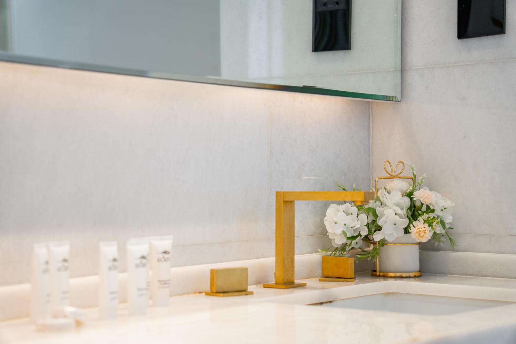 Five Palm Super Luxury Apt With Full Sea Views Ντουμπάι Εξωτερικό φωτογραφία